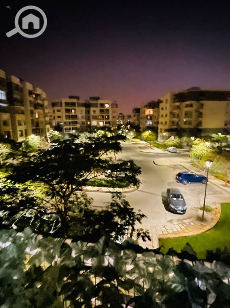 3 025ca125-b35d-47b8-863a-38cd77ff2cbd. jpeg