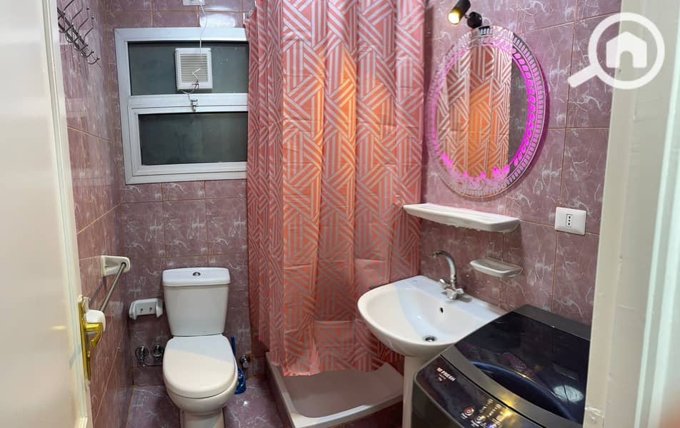 12 be953dcd-ef37-478e-8171-60969033e09e. jpeg