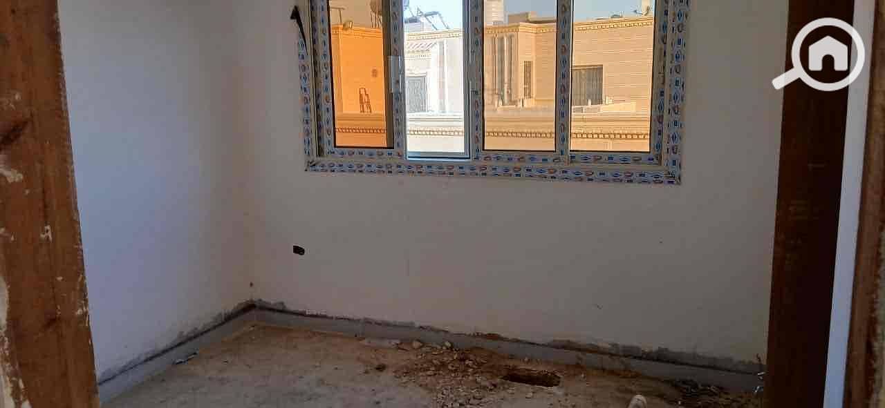 6 887b5568-3669-40c0-929b-ca91bcf0d94f. jpg