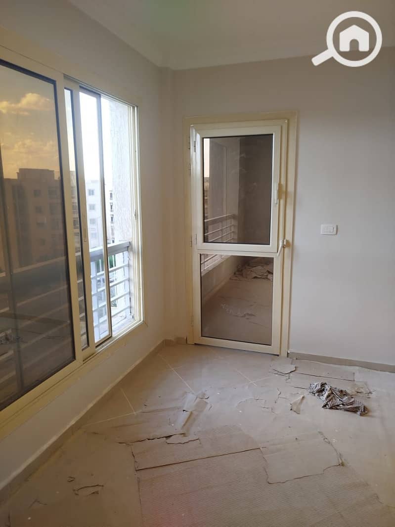 3 c0baf01c-e4b0-4623-8f9a-b42a912aad5c. jpg