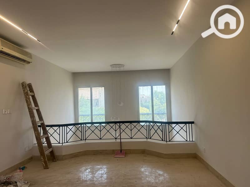 5 0f6be7bf-de7f-41c0-a902-4e5b96920546. jpeg