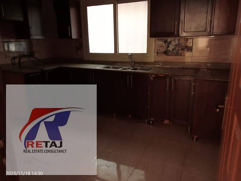 9 f0bde570-1ebe-4092-8407-11cbf299b6a2. jpg