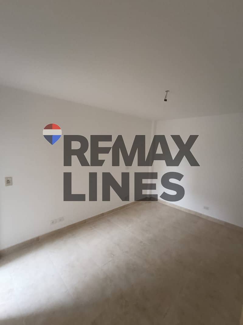 4 027a6249-440a-427c-8d51-1f0274a171b1. jpg