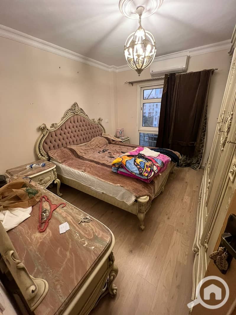 4 00cfe362-fb44-496f-b212-af71adc31963. jpeg