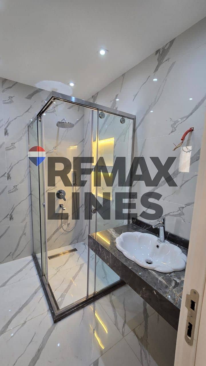 12 970dca06-459b-4fb3-aa41-b8894e176351. jpg