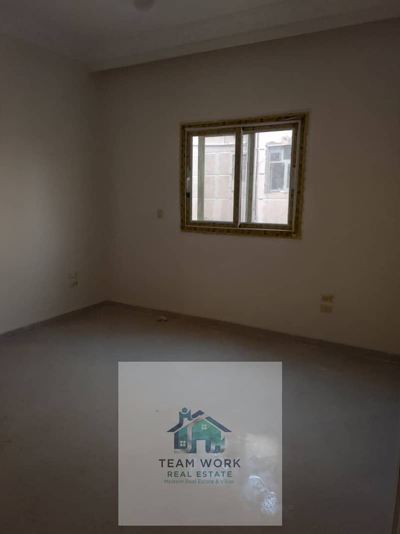 4 WhatsApp Image 2025-11-26 at 12.24. 36 PM (1). jpeg