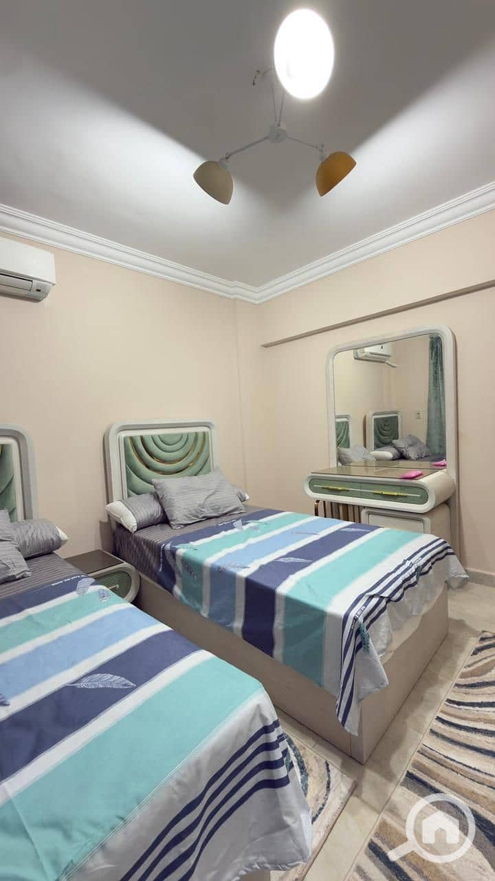 8 298a2b59-f6ec-443e-b88c-48c49542cd92. jpeg