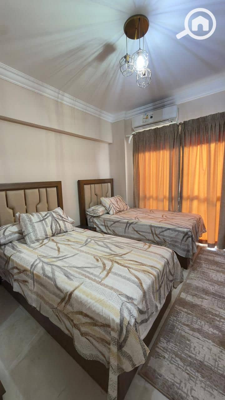 9 97787a77-4d0f-4646-aba1-fcf121d7134d. jpeg