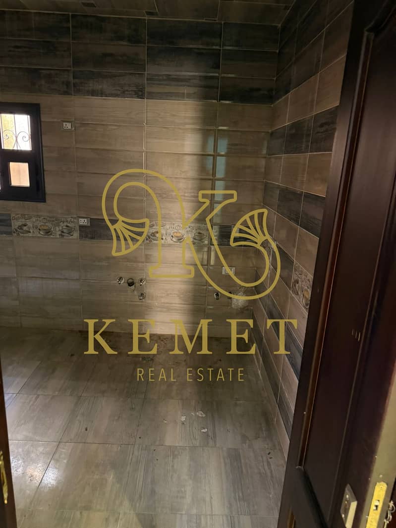 7 WhatsApp Image 2025-11-23 at 16.05. 45_bbb6b629. jpg