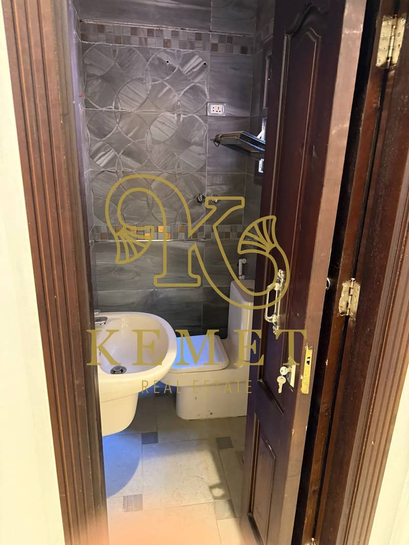 12 WhatsApp Image 2025-11-23 at 16.05. 47_14aa156f. jpg