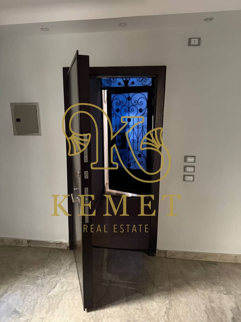 15 WhatsApp Image 2025-11-23 at 16.05. 48_4aeb8114. jpg