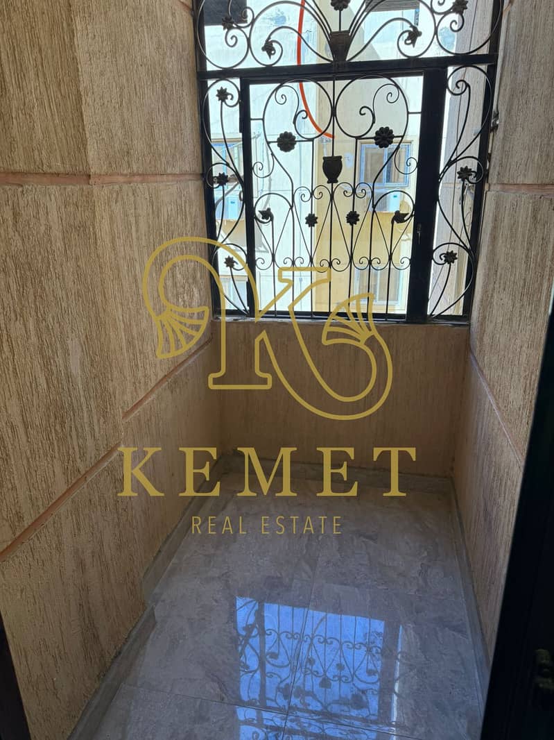 16 WhatsApp Image 2025-11-23 at 16.05. 48_6acfc41c. jpg