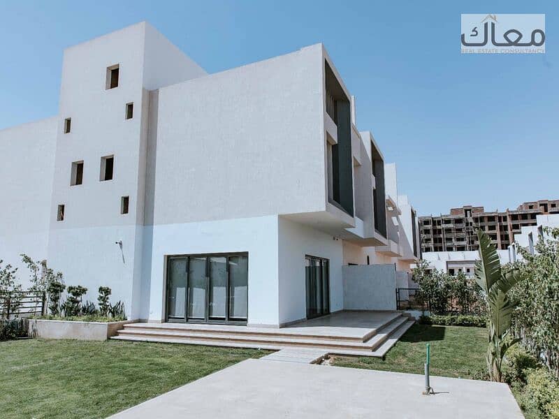 3 33c63181-43b7-4993-bbc1-aa614723fbf5. jpeg