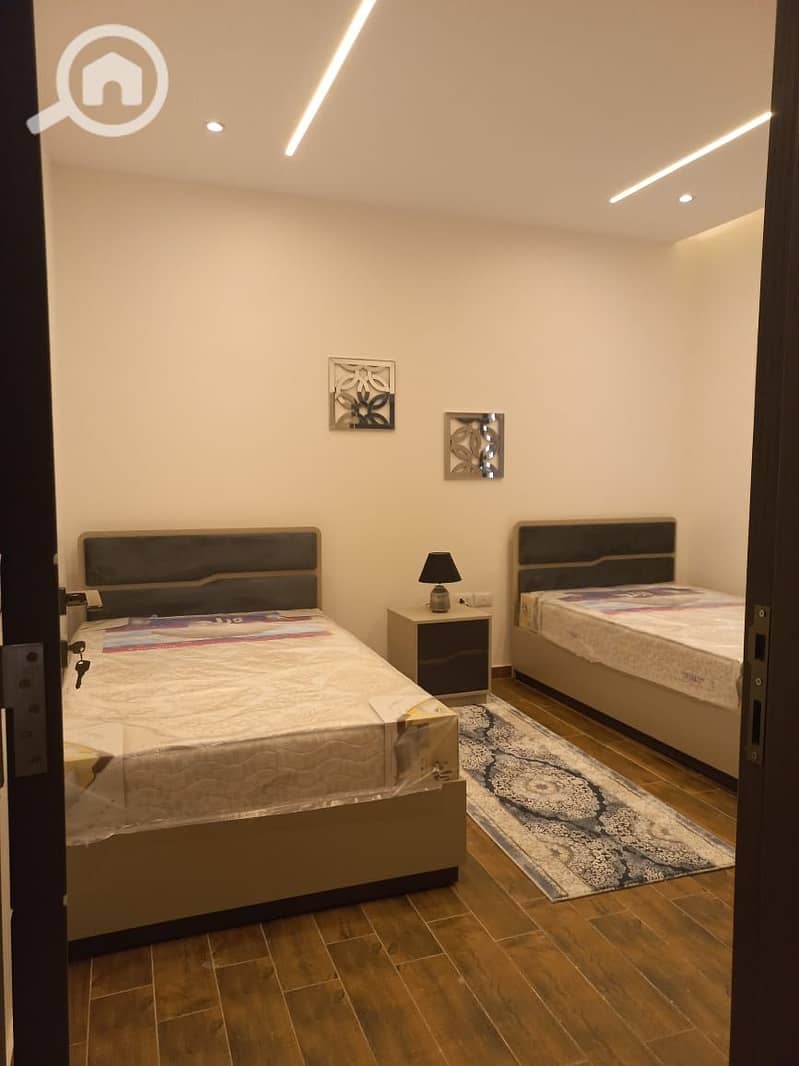 10 WhatsApp Image 2025-11-22 at 10.49. 31 AM (2). jpeg