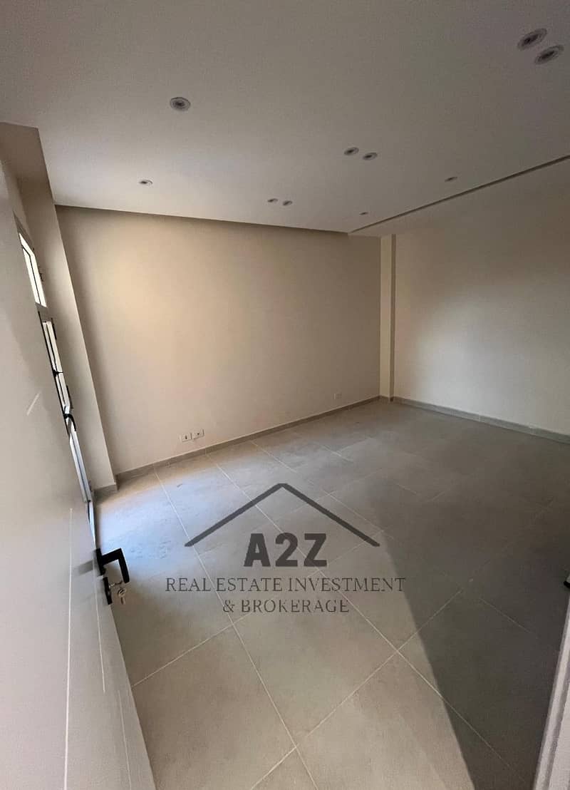 22 WhatsApp Image 2025-11-25 at 1.26. 19 PM. jpeg