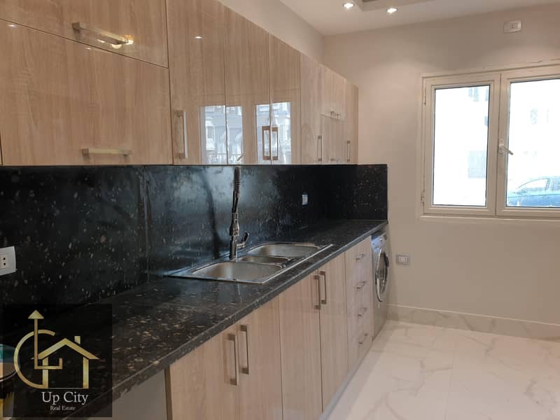 8 WhatsApp Image 2025-11-25 at 18.52. 33 (3). jpeg