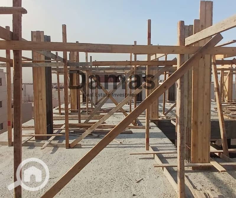 4 WhatsApp Image 2025-11-26 at 16.13. 52 (1). jpeg