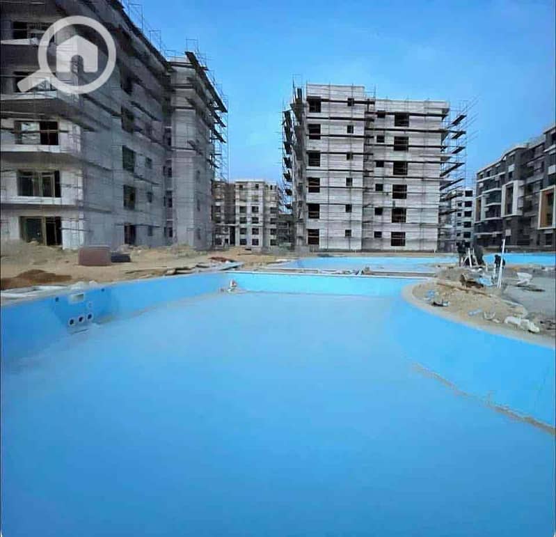 2 74f7d01b-70ac-4d70-a20a-70d228a78516. jpg