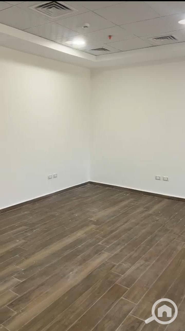 3 WhatsApp Image 2025-11-26 at 4.18. 54 PM. jpeg