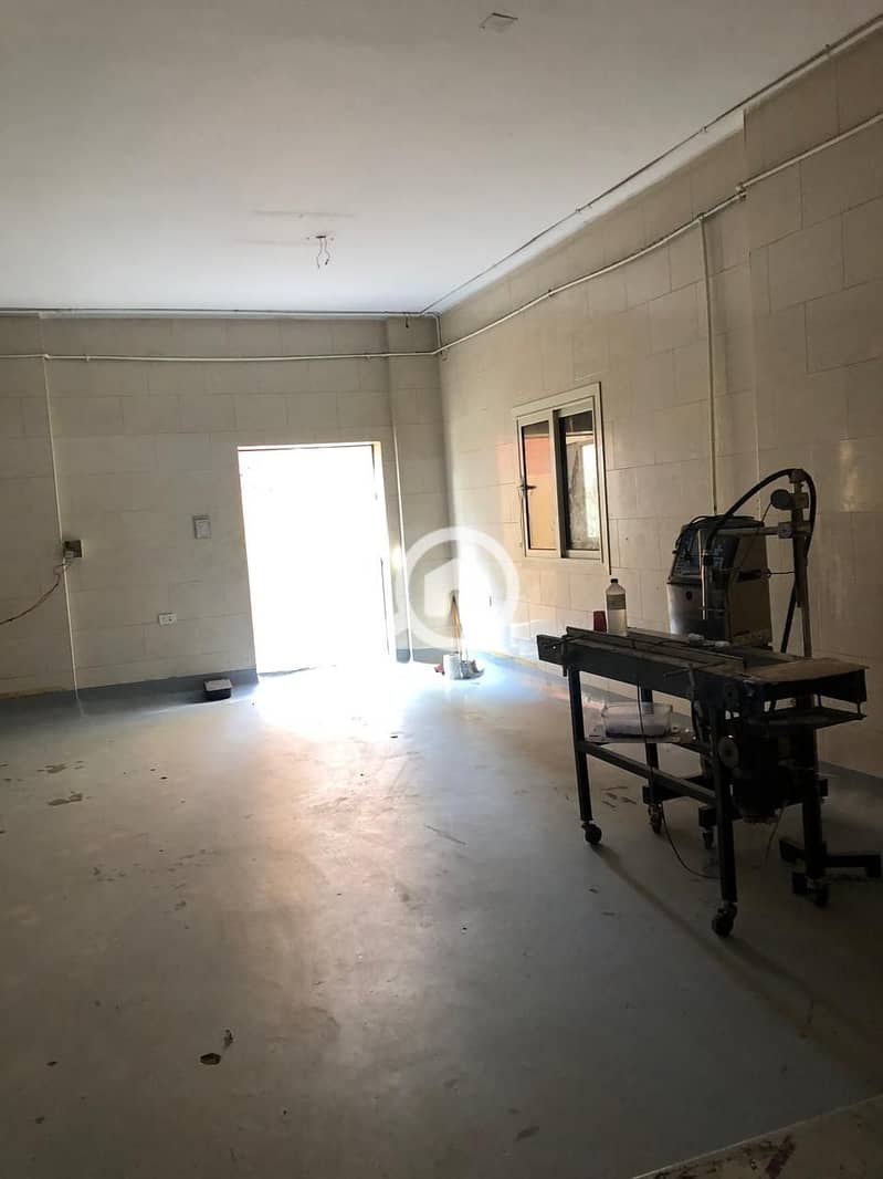 2 WhatsApp Image 2025-11-26 at 15.43. 13_3c89f99f. jpg