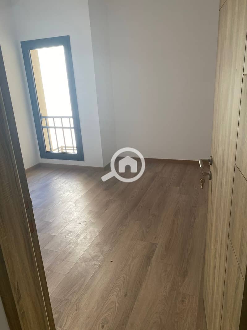 12 WhatsApp Image 2025-11-25 at 12.26. 40 PM. jpeg