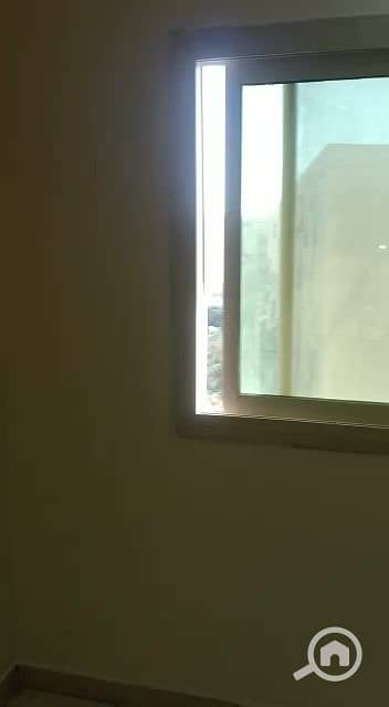 4 WhatsApp Video 2025-11-26 at 4.00. 17 AM_000067. jpg