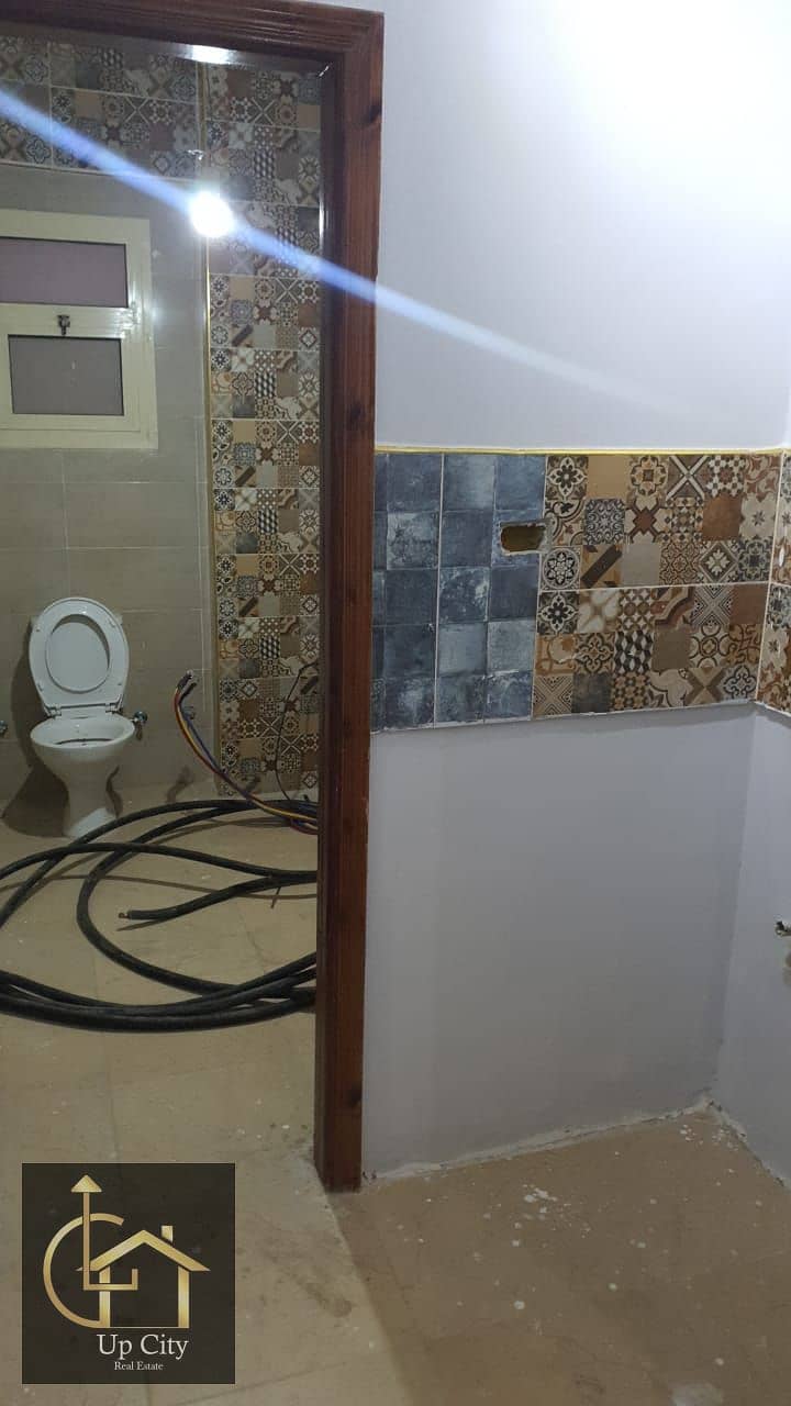 4 WhatsApp Image 2025-11-25 at 16.30. 34 (2). jpeg