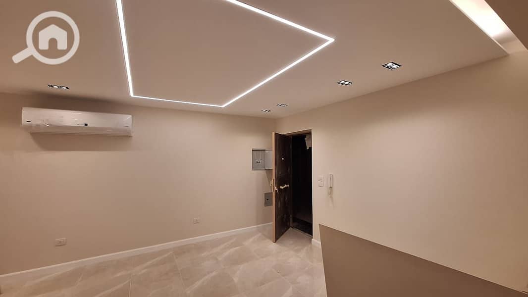 10 WhatsApp Image 2025-11-26 at 2.31. 45 PM. jpeg