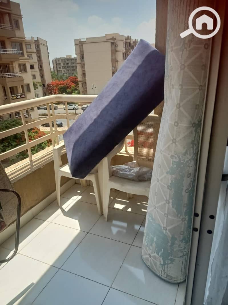 2 5cff2471-aa45-4d4e-b6f8-3acdc9a89b63. jpg