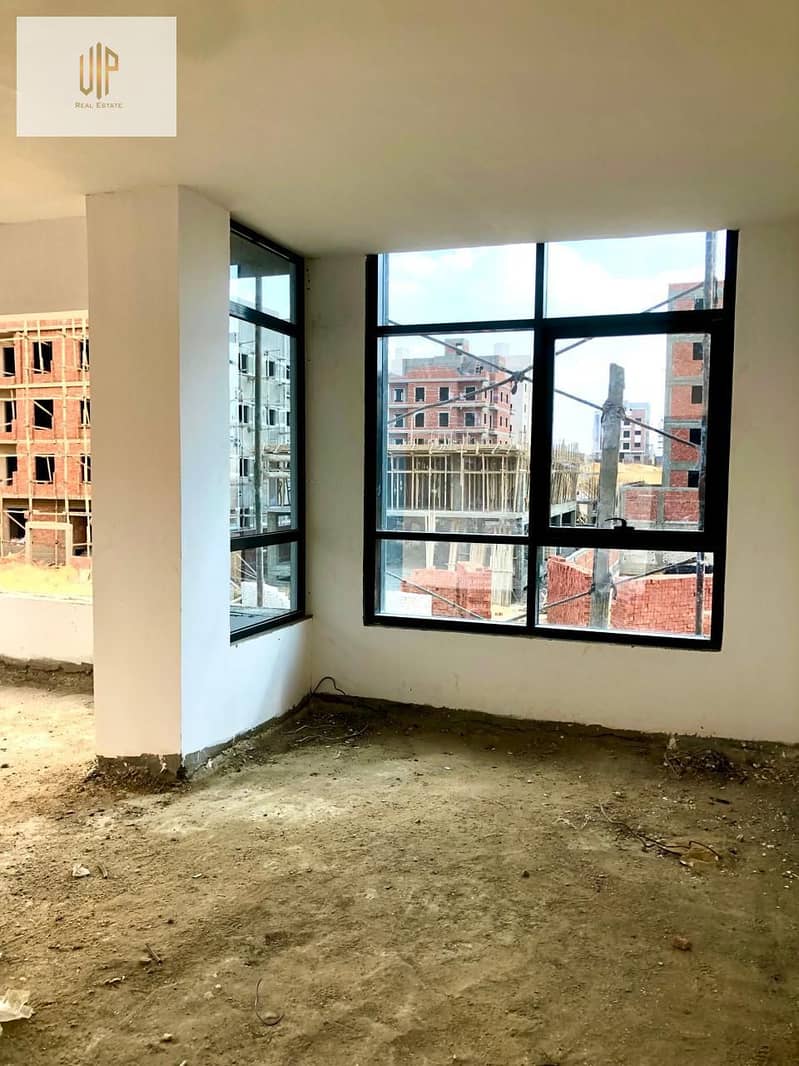 2 WhatsApp Image 2025-11-26 at 2.33. 57 PM (1). jpeg