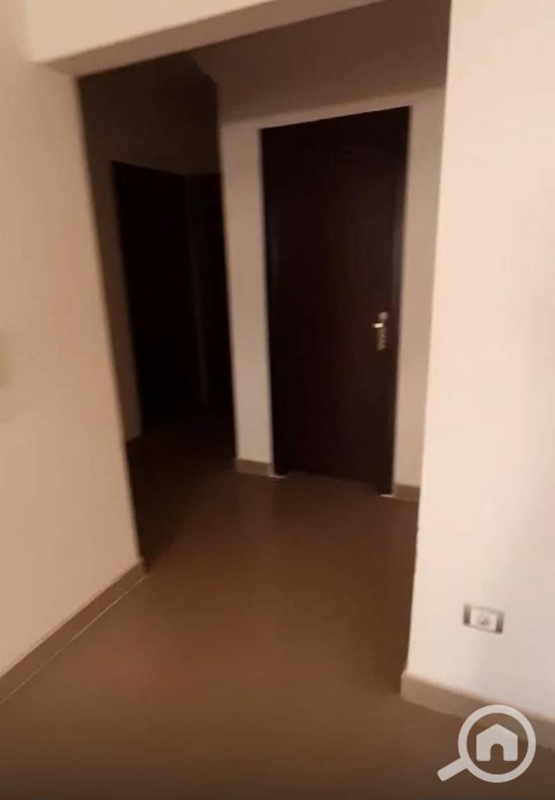 7 388fe479-f4b5-4011-8083-9b0347cbe0bd. jpeg