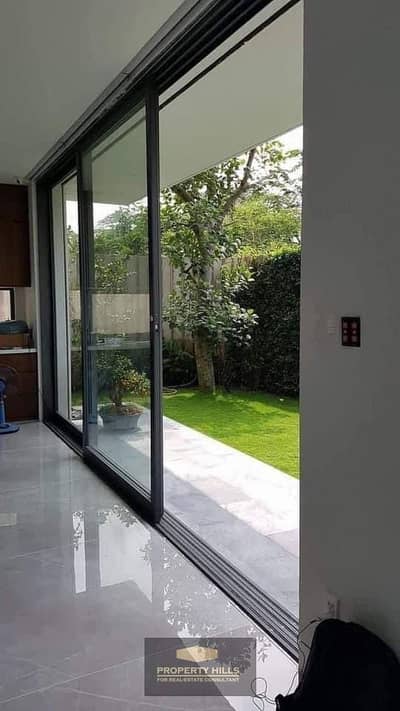 فیلا 5 غرف نوم للبيع في الشيخ زايد، الجيزة - 8c5b30ec-fa2a-4c53-8847-d69e5338c6f7. jpg