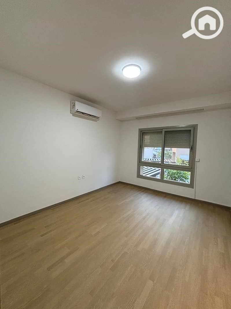 5 9eaf4edd-9805-40e1-aaf1-30c79491a9ec. jpg