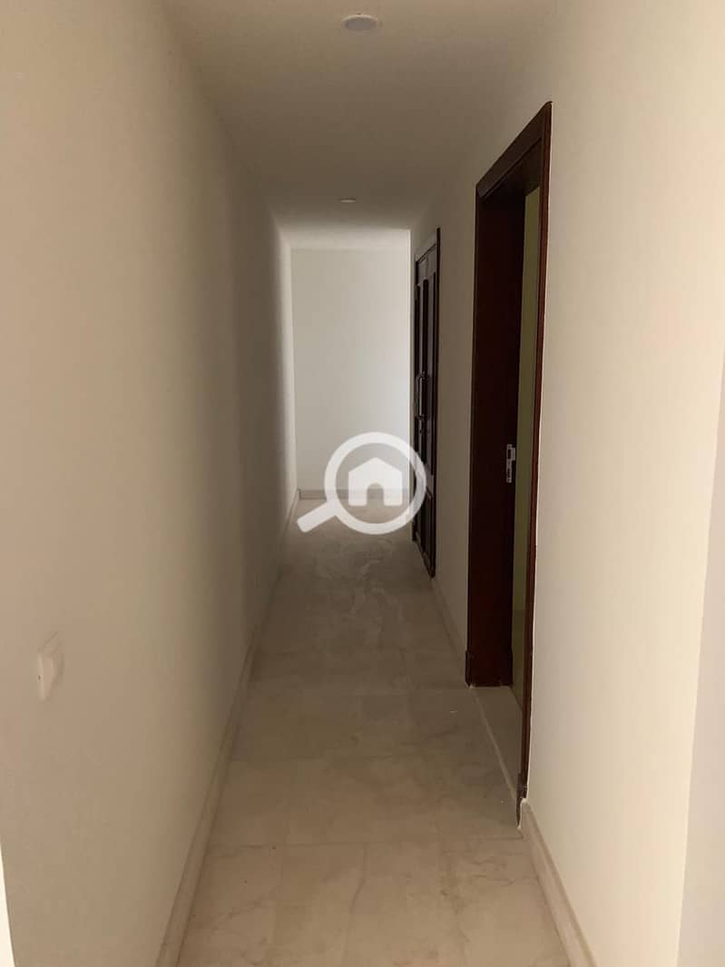 6 WhatsApp Image 2025-11-26 at 16.36. 33. jpeg