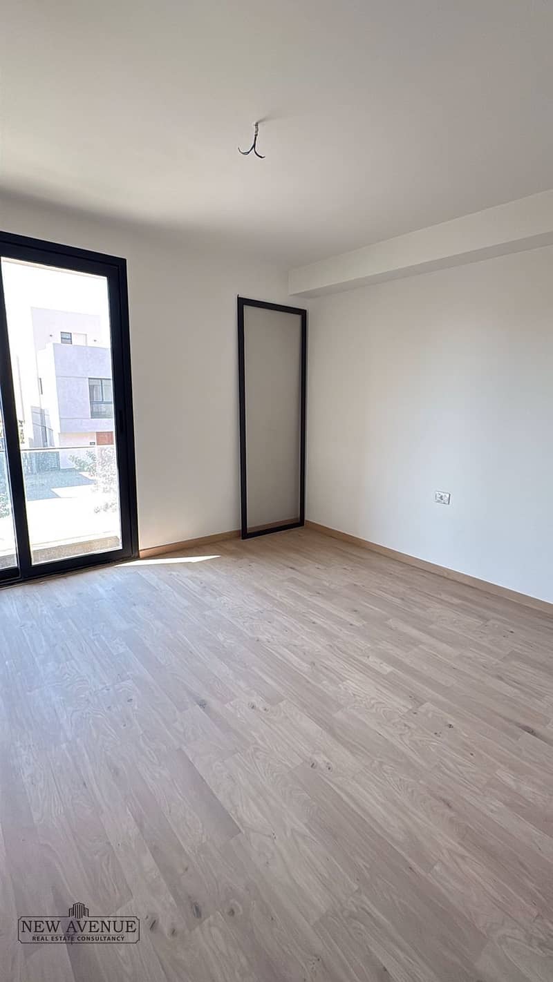 6 WhatsApp Image 2025-11-26 at 2.56. 34 PM (1). jpeg