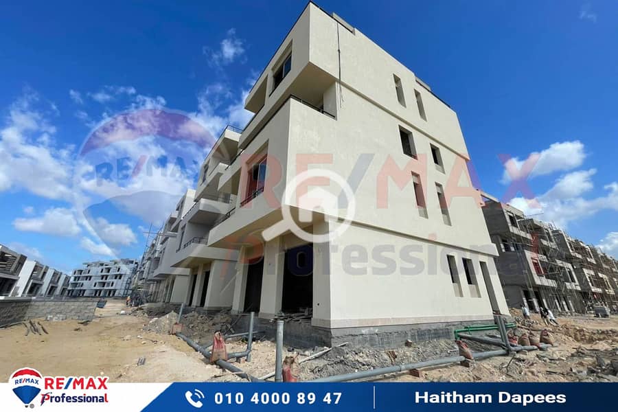 13 WhatsApp Image 2024-01-09 at 4.44. 35 PM (1). jpg