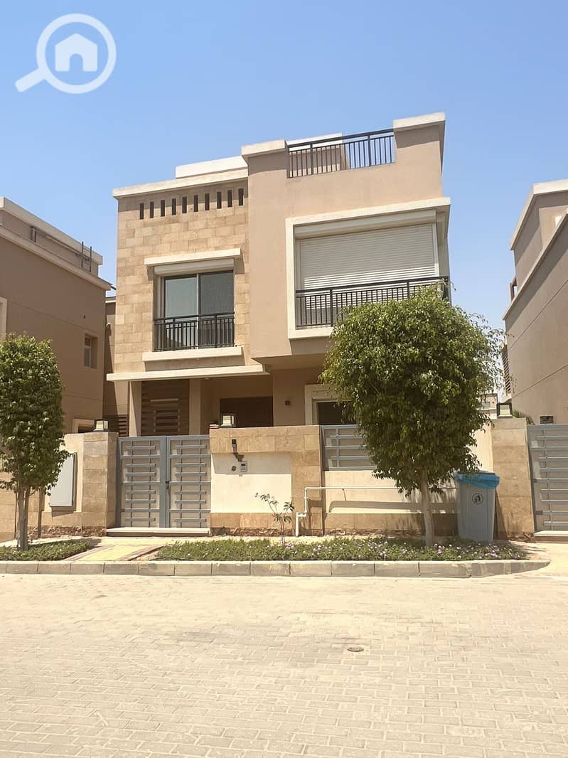 4 751c6386-bf6e-4112-a05a-fc87c83d8bbc. jpeg