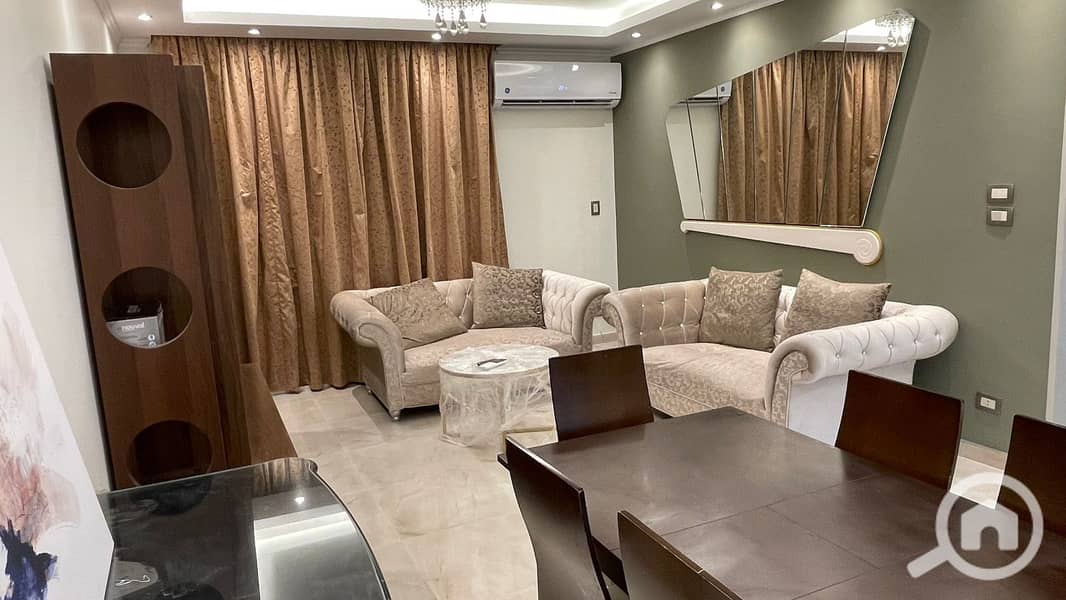 2 5c343018-d350-485d-ace0-95781b2ef3d2. jpeg