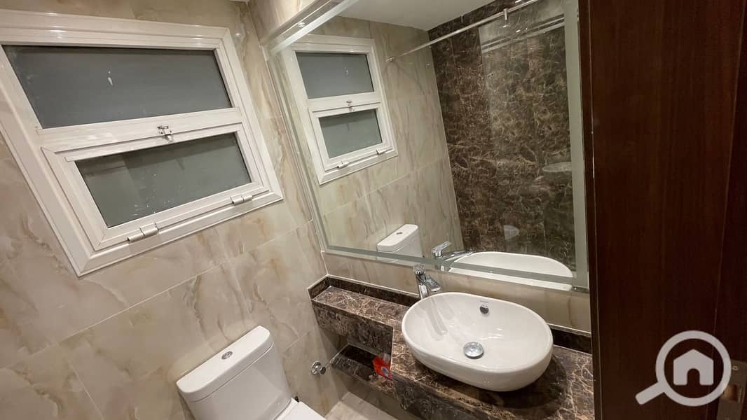 7 23addfa3-8122-4c09-b560-8e5f85b02468. jpeg