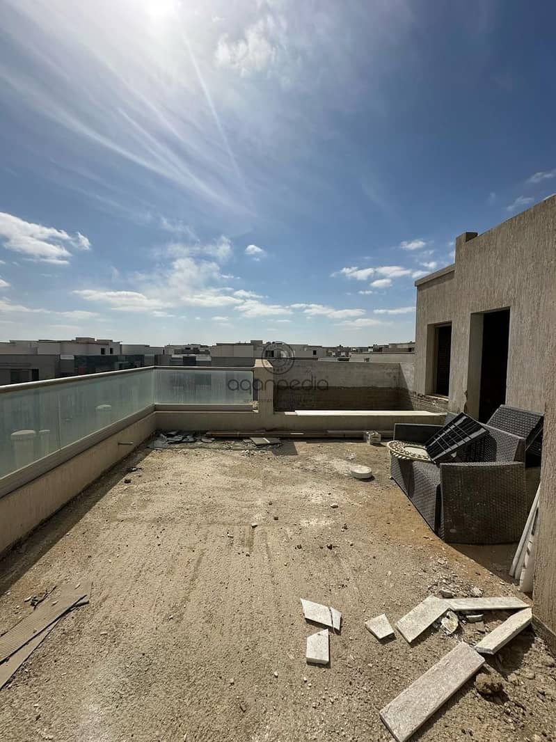 5 WhatsApp Image 2025-11-25 at 12.59. 32 PM (2). jpeg