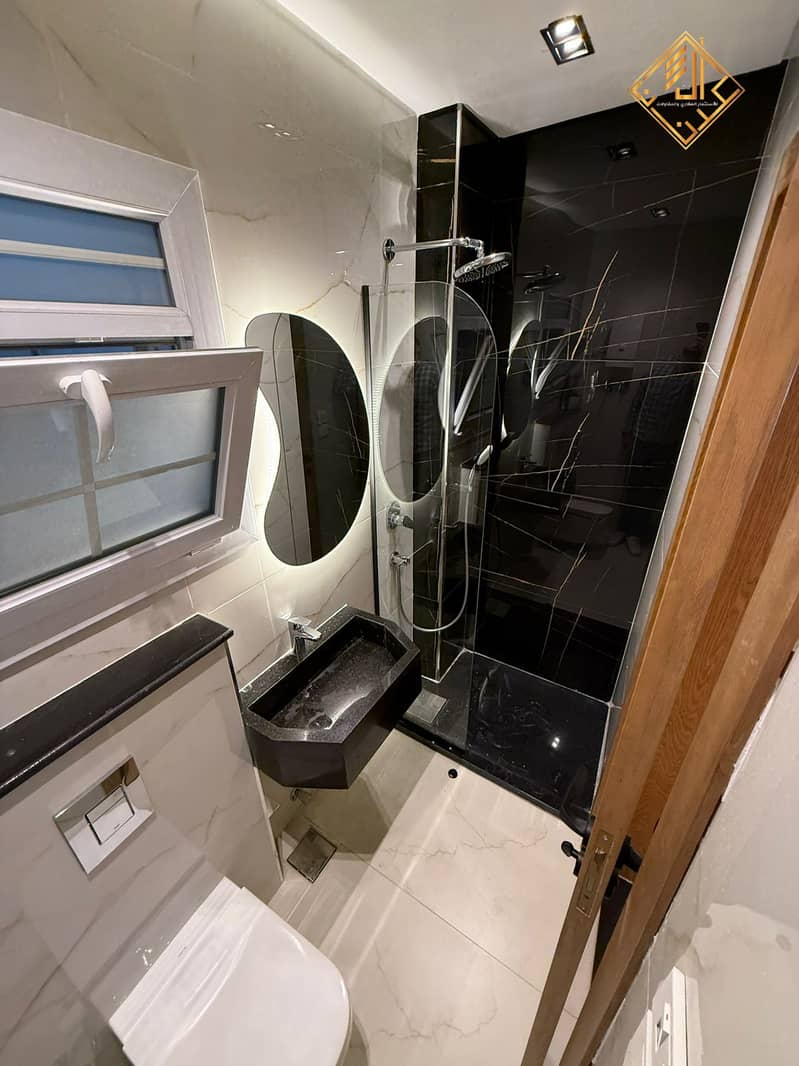 10 WhatsApp Image 2025-11-25 at 18.55. 07. jpeg