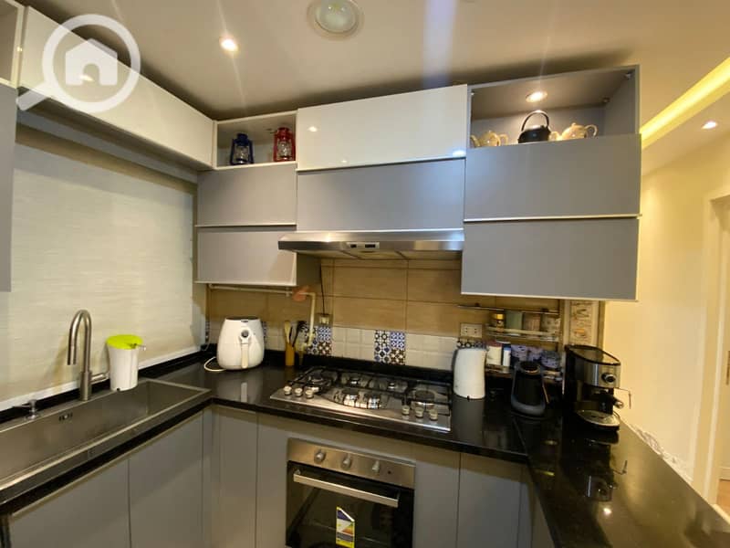 6 6f0d79d5-2f13-4ae2-a5d7-b57efc5ecaeb. jpeg