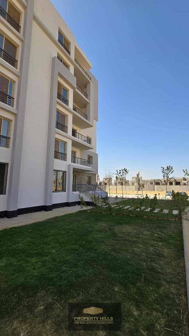 15 7e53e58b-b926-48a0-8577-9145652cc48f. jpg