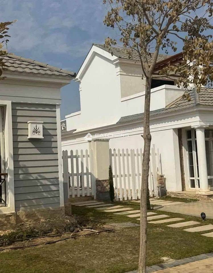 9 502766656_1250770030105667_2229351971551724406_n. jpg