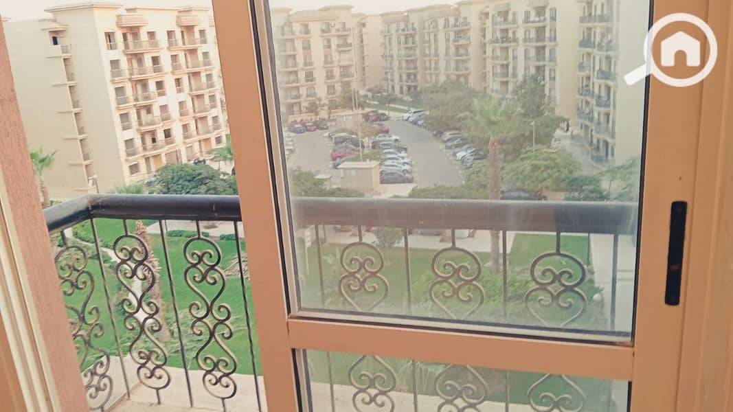 2 d5c79953-95e0-494c-8134-7fb98be1505e. jpeg