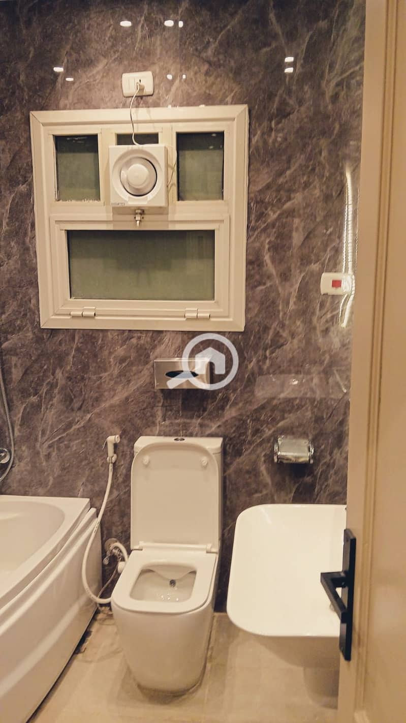 5 1a13804e-730e-42c1-8320-31073d8adbcb. jpeg