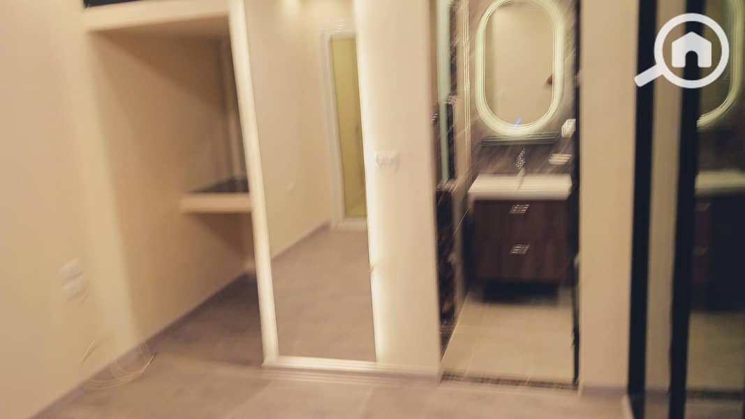 6 86d64e95-fbc5-4454-866a-864666251b94. jpeg