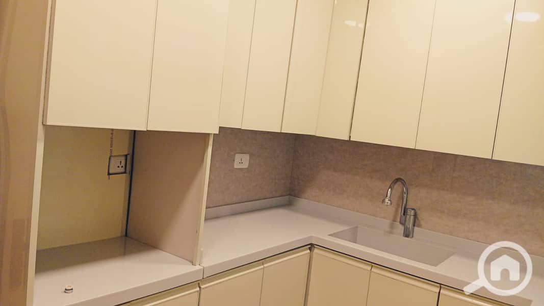 9 b6829bb6-5314-4fa5-8362-4c5fd218144e. jpeg