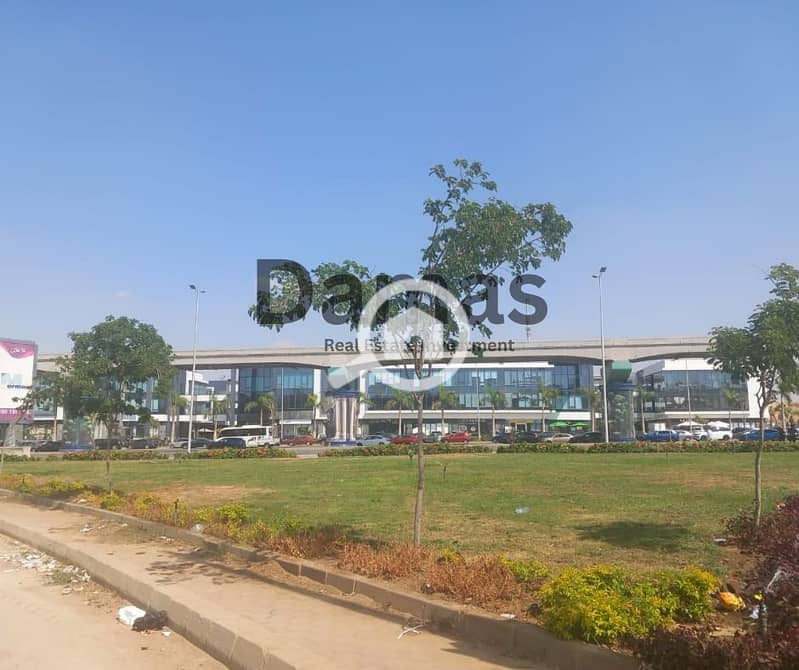 2 WhatsApp Image 2025-11-26 at 16.44. 17 (1). jpeg