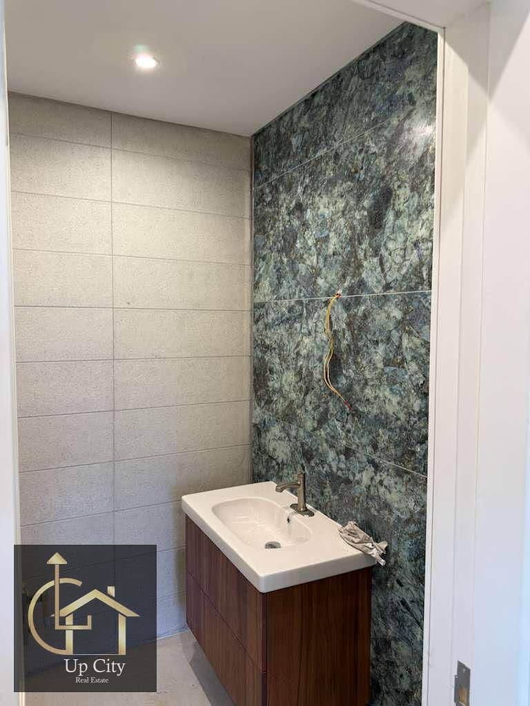 7 WhatsApp Image 2025-11-20 at 20.27. 06. jpeg